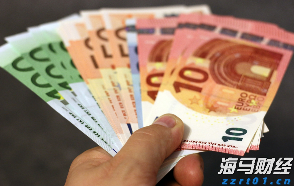 A股公告精选 | 中科曙光、海光信息发布中期业绩